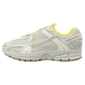 Nike Zoom Vomero 5 "Light Bone Yellow"