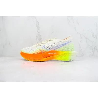 Nike ZoomX Vaporfly 3 "Total Orange/Cobalt Bliss" фото № 2 Nike ZoomX Vaporfly 3 "Total Orange/Cobalt Bliss" фото № 2