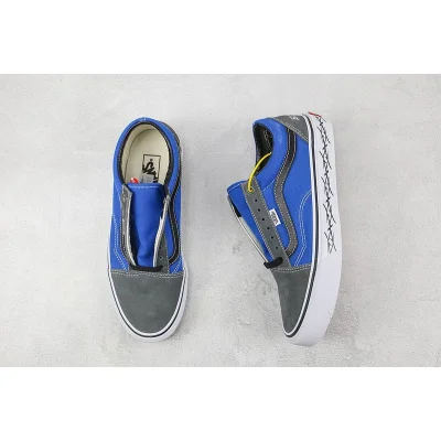 Supreme x Vans Old Skool "Barbed Wire" фото № 7 Supreme x Vans Old Skool "Barbed Wire" фото № 7