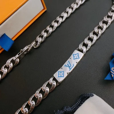Цепочка Louis Vuitton Details Decoration - Logo Symbols "Silver" фото № 5
