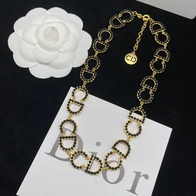 Ожерелье Dior Chain Details Decoration - Repeating Logo Letters "Gold" фото № 4