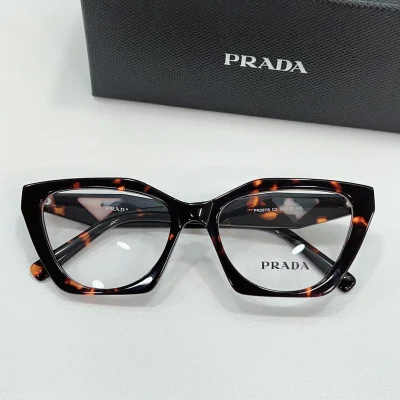 Оправа для очков Prada Logo Inscription On Temples "Black/Ginger" фото № 3 Оправа для очков Prada Logo Inscription On Temples "Black/Ginger" фото № 3