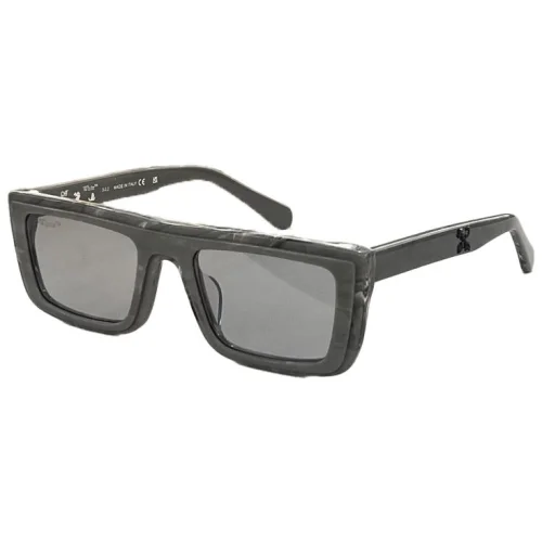 Солнцезащитные очки Off White Temples Decorated By Logo "Gray"
