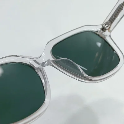 Солнцезащитные очки Prada Frame With Small Stripe And Inscription "Green/White" фото № 3