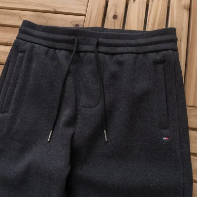 Спортивные штаны Tommy Hilfiger Decorated Pocket "Black" фото № 3