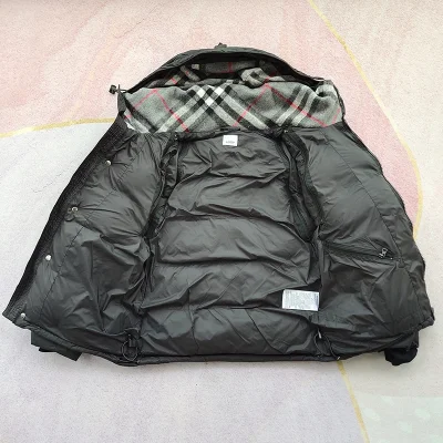 Куртка Burberry Two In One Vest "Black" фото № 5 Куртка Burberry Two In One Vest "Black" фото № 5