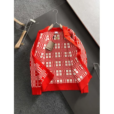 Свитер Burberry Backside Print Gold Warrior And Horse "Red" фото № 2