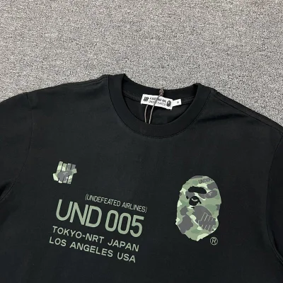 Футболка A Bathing Ape Print Airplane Flight "Black/Green" фото № 2