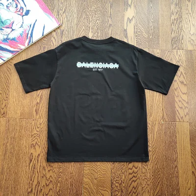 Футболка Balenciaga Logo Crossed Out "Black" фото № 8 Футболка Balenciaga Logo Crossed Out "Black" фото № 8