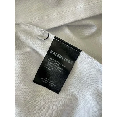 Футболка Balenciaga Heart Of Hearts "White" фото № 4