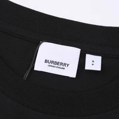 Футболка Burberry With Text On Pocket "Black" фото № 7