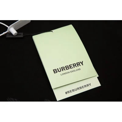 Футболка Burberry With Wreath Logo "Black" фото № 6