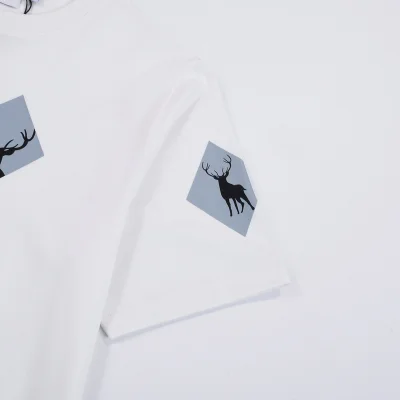 Футболка Burberry Pictures With Forest Animals "White" фото № 7 Футболка Burberry Pictures With Forest Animals "White" фото № 7