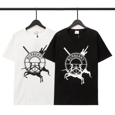 Футболка Burberry With Pegasus Print And Logo "White" фото № 3