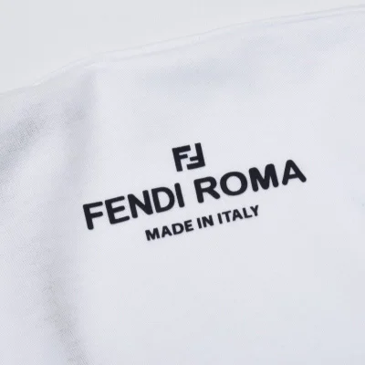 Футболка Fendi Cotton With The Inscription "White" фото № 8 Футболка Fendi Cotton With The Inscription "White" фото № 8