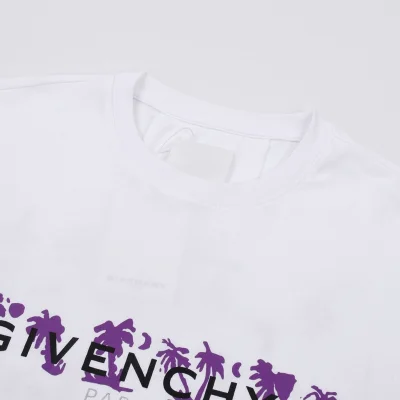 Футболка Givenchy Flora "White" фото № 3 Футболка Givenchy Flora "White" фото № 3