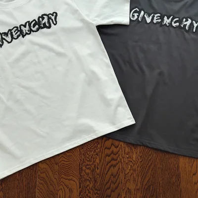 Футболка Givenchy Large Logo "White" фото № 5 Футболка Givenchy Large Logo "White" фото № 5