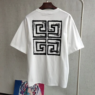 Футболка Givenchy Large Logo "White" фото № 6 Футболка Givenchy Large Logo "White" фото № 6