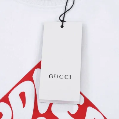 Футболка Gucci With An Inscription In The Form Of House "White фото № 4 Футболка Gucci With An Inscription In The Form Of House "White фото № 4