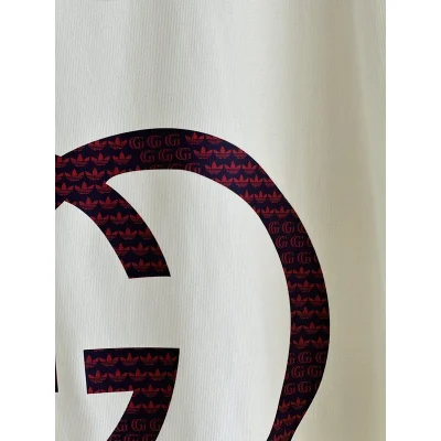 Футболка Gucci With Large Purple Brand Logo "Cream" фото № 2