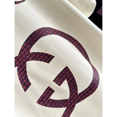 Футболка Gucci With Large Purple Brand Logo "Cream" фото № 8