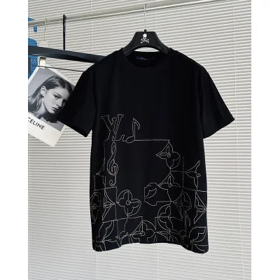 Футболка Louis Vuitton With An Embroidered Print "Black" фото № 4