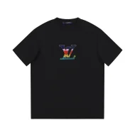 Футболка Louis Vuitton With Logo Made Of Colored Circles Футболка Louis Vuitton With Logo Made Of Colored Circles