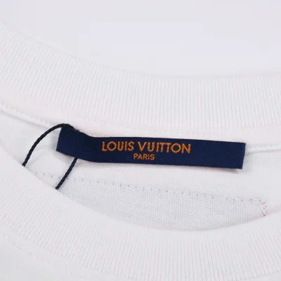 Футболка Louis Vuitton With Imitation Suspension And Lock "White" фото № 6