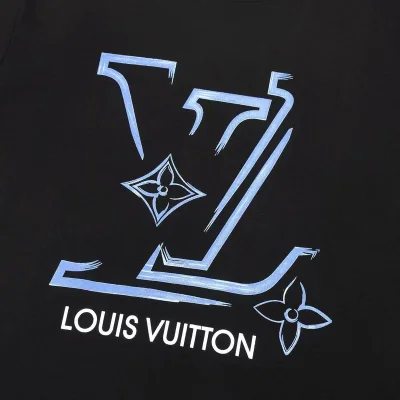 Футболка Louis Vuitton With Blue Graphic Logo "Black" фото № 3