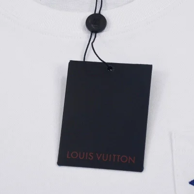 Футболка Louis Vuitton Patterned Pocket "White" фото № 3