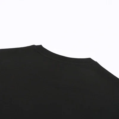 Футболка Louis Vuitton With Blue Big Brand Logo "Black" фото № 2 Футболка Louis Vuitton With Blue Big Brand Logo "Black" фото № 2