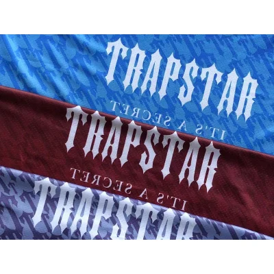 Футболка Trapstar Background From Repeating Small Logos "Blue" фото № 7 Футболка Trapstar Background From Repeating Small Logos "Blue" фото № 7