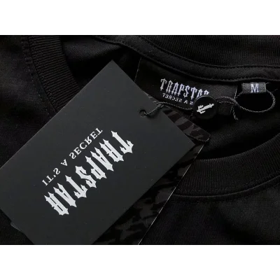 Футболка Trapstar Two Color Big Front Logo And Back Inscription "Black" фото № 4