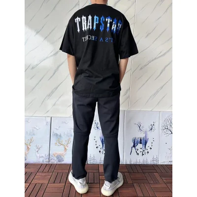 Футболка Trapstar Two Color Big Front Logo And Back Inscription "Black" фото № 9