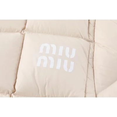 Пуховик Miu Miu Quilted Crop "Beige" фото № 6