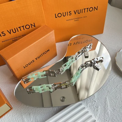 Браслет Louis Vuitton With Lock Fastening "Silver" фото № 2