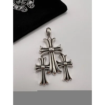 Подвеска Chrome Hearts Unusual Three Crosses "Silver" фото № 2 Подвеска Chrome Hearts Unusual Three Crosses "Silver" фото № 2
