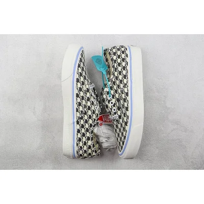 Brain Dead x Vans Authentic "Marshmallow/Black" фото № 6 Brain Dead x Vans Authentic "Marshmallow/Black" фото № 6