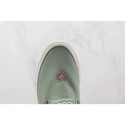 Vans Authentic "Peace Leaf" фото № 4 Vans Authentic "Peace Leaf" фото № 4