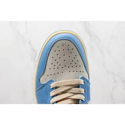 Air Jordan 1 Low Vintage "UNC Grey" фото № 3 Air Jordan 1 Low Vintage "UNC Grey" фото № 3