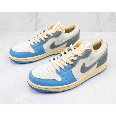 Air Jordan 1 Low Vintage "UNC Grey" фото № 5 Air Jordan 1 Low Vintage "UNC Grey" фото № 5