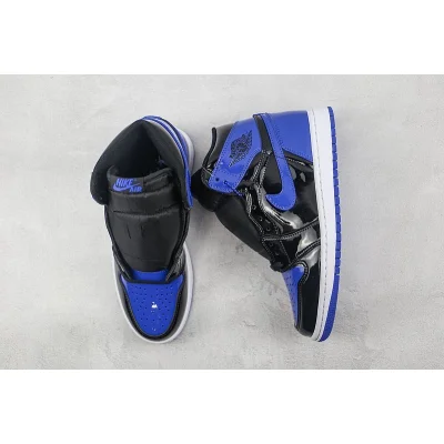 Air Jordan 1 Retro High "Royal Toe" фото № 7 Air Jordan 1 Retro High "Royal Toe" фото № 7