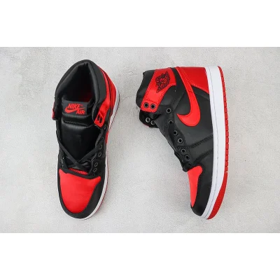 Air Jordan 1 Retro High "Satin Bred" фото № 6