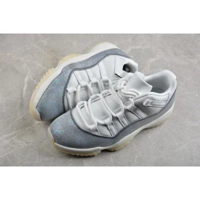 Air Jordan 11 Low "CNY Year of the Snake" фото № 3