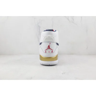 Air Jordan Legacy 312 High "White/ White-Midnight Navy-Varsity Red" фото № 8 Air Jordan Legacy 312 High "White/ White-Midnight Navy-Varsity Red" фото № 8