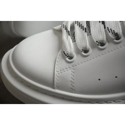 Alexander McQueen Oversized Sneaker "White" фото № 7