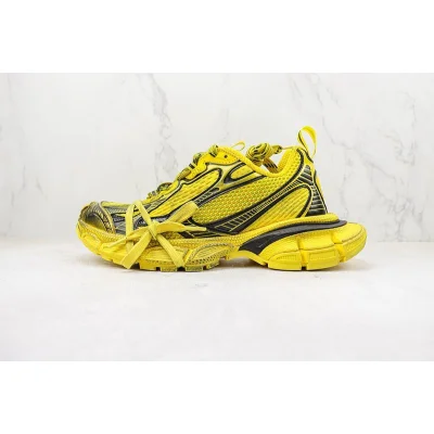 Balenciaga 3XL "Yellow/Black/Old" фото № 2 Balenciaga 3XL "Yellow/Black/Old" фото № 2