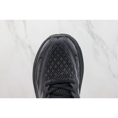 Hoka One One Clifton 9 "Triple Black" фото № 4 Hoka One One Clifton 9 "Triple Black" фото № 4