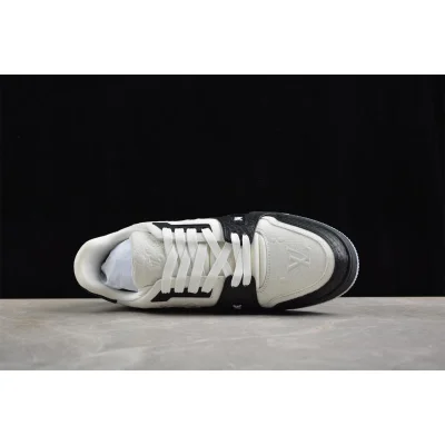Louis Vuitton Trainer "Black & Noir" фото № 2