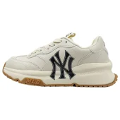 New York Yankees x MLB Runner Basic "Beige/Ivory"